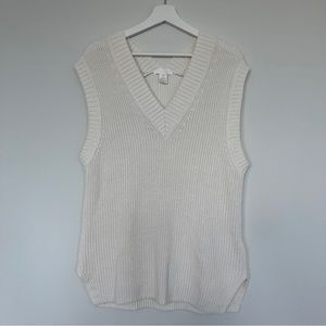 H&M Oversized Cream Wide-cut V-neck Sweater Vest in Size XSmall